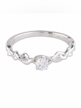 10K White Gold Lab Grown Diamond Ring 0.20 CT Round Size 7 Twisted Band